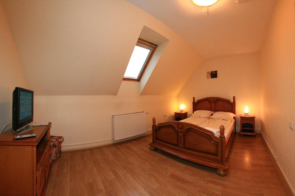 Motel Vector Acatari Room photo